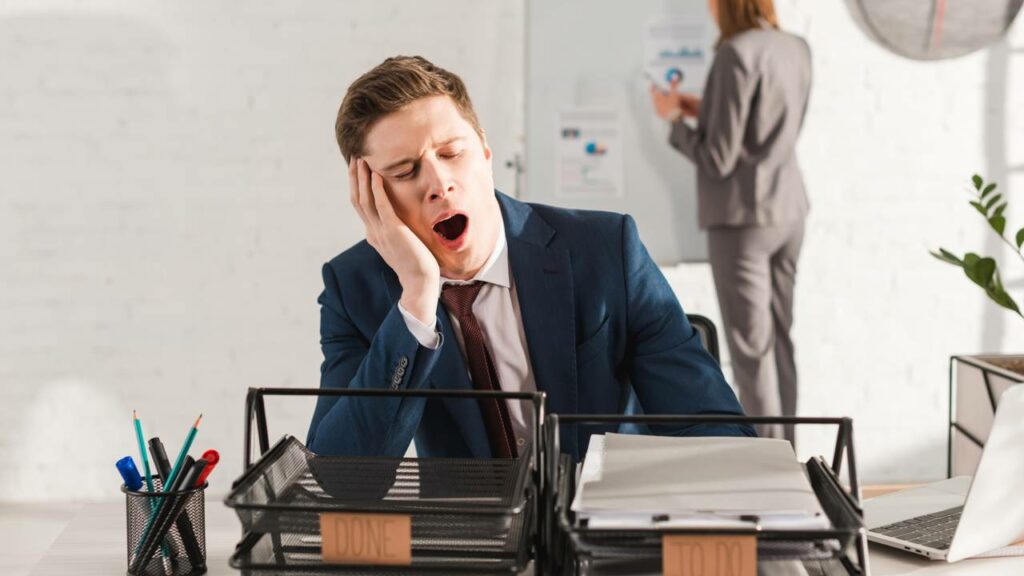 Bocejar é uma reação automática do corpo - Créditos: depositphotos.com / VitalikRadko