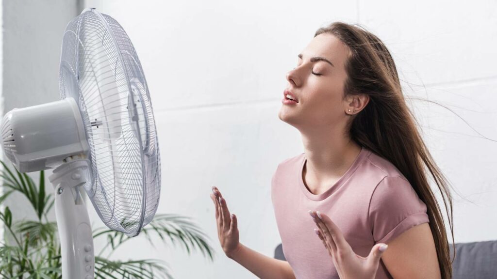 Por que o calor de janeiro afeta tanto o sono das pessoas