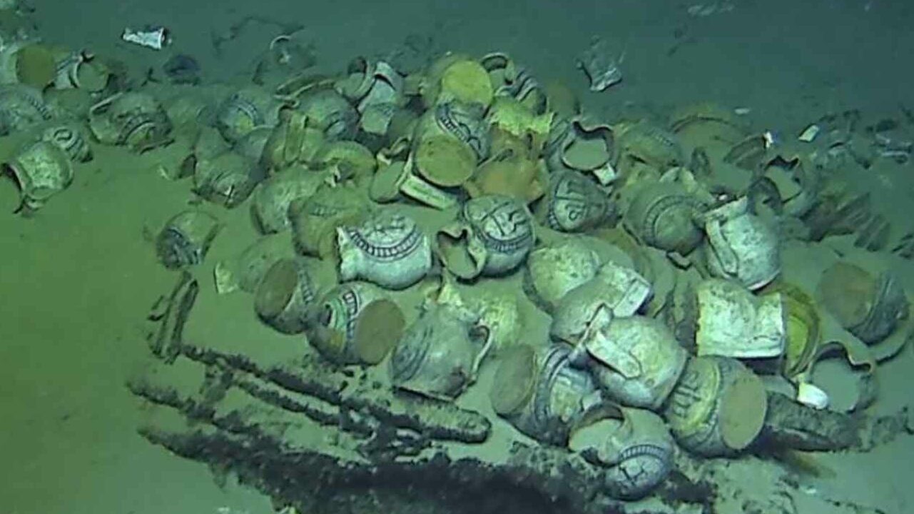 Tesouro a 2.500 metros de profundidade revela um naufrágio renascentista