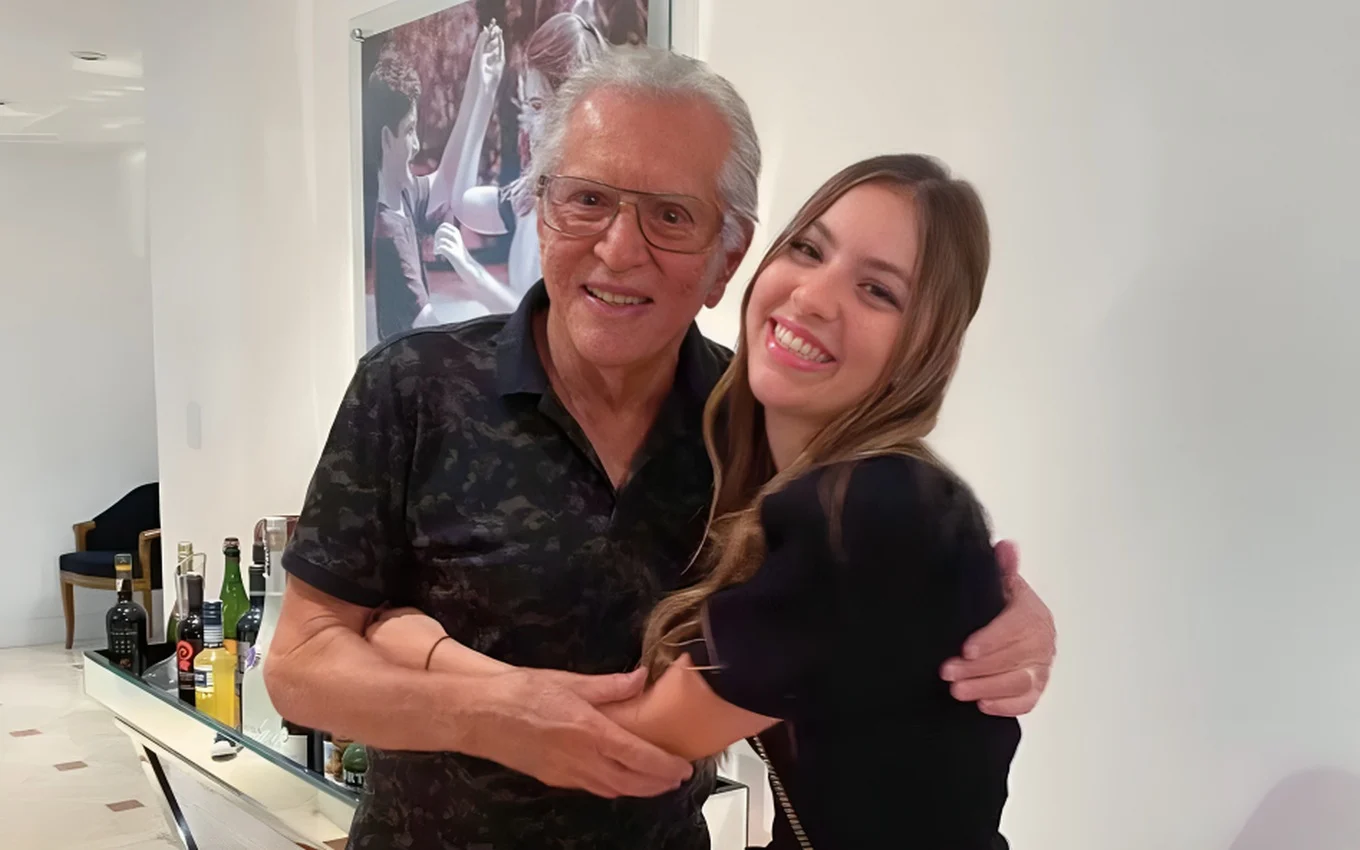 Neta de Carlos Alberto de Nóbrega congela óvulos para fazer quimioterapia