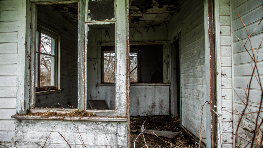 Por que casas baratas no interior viram pesadelo para quem compra