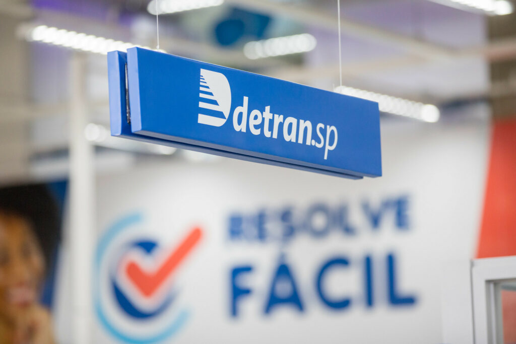 Detran-SP retira baliza e autoriza carros automáticos em exames de habilitação