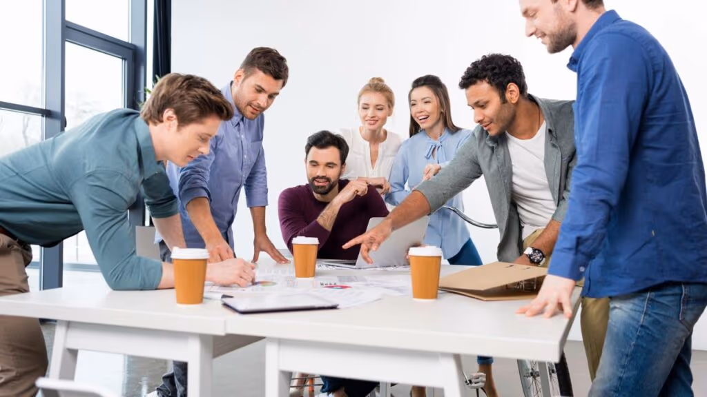 A média das 5 pessoas ao seu redor decide seu futuro financeiro