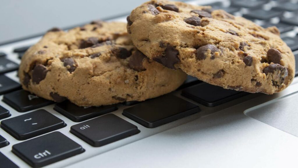 O que acontece quando você aceita todos os cookies de um site sem perceber