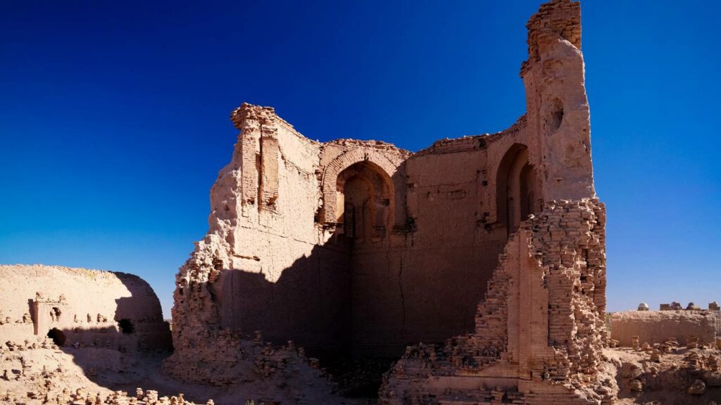 Civilização transformou deserto em paraíso e caiu de forma bizarra