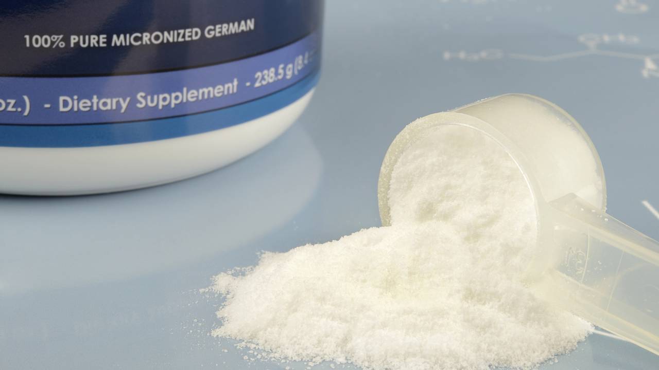 Creatina deixou de ser só suplemento de academia e a ciência explica o motivo