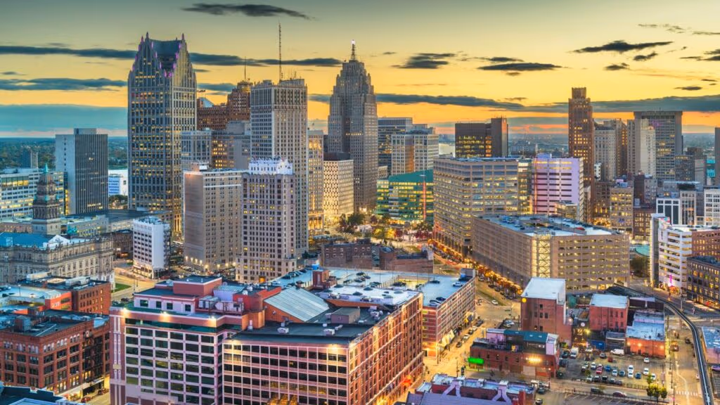 Árvores de 300 anos sobreviveram ao concreto de Detroit