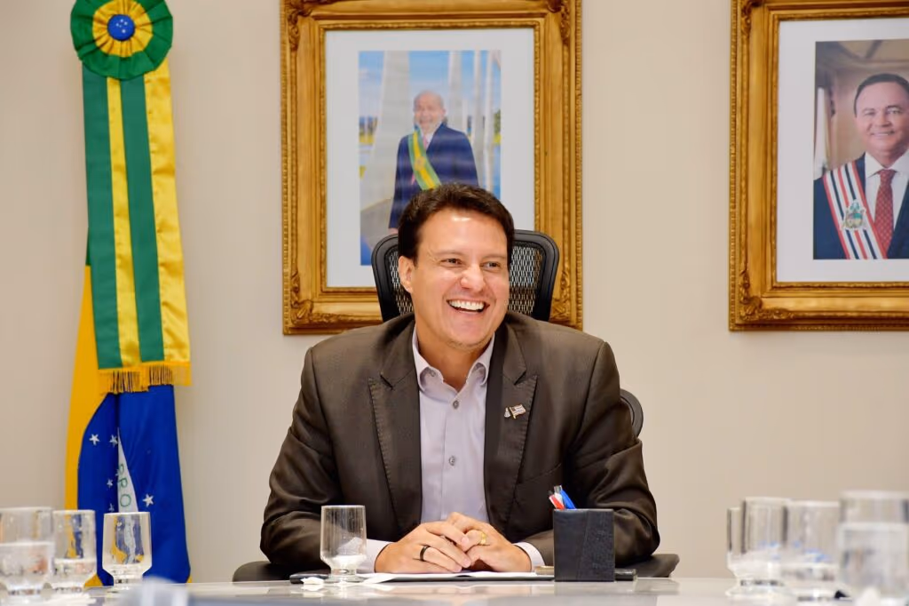 Vice-governador do MA perde o decoro em grupo de zap: “Safado, moleque, vagabundo”