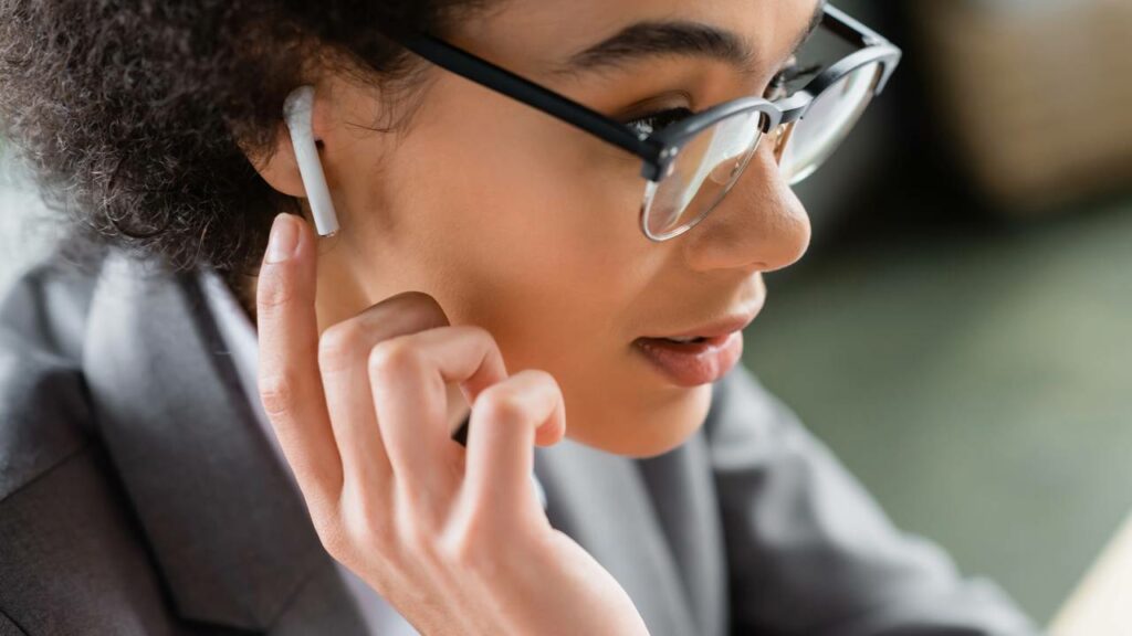 Fone de 100 reais hoje supera modelo de 15 mil de 2009