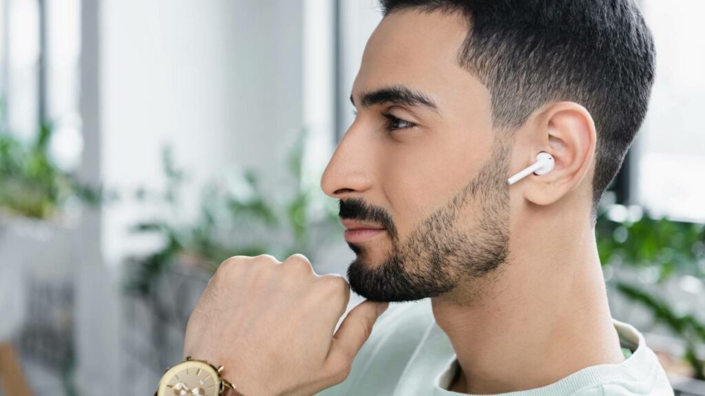 Fone de 100 reais hoje supera modelo de 15 mil de 2009