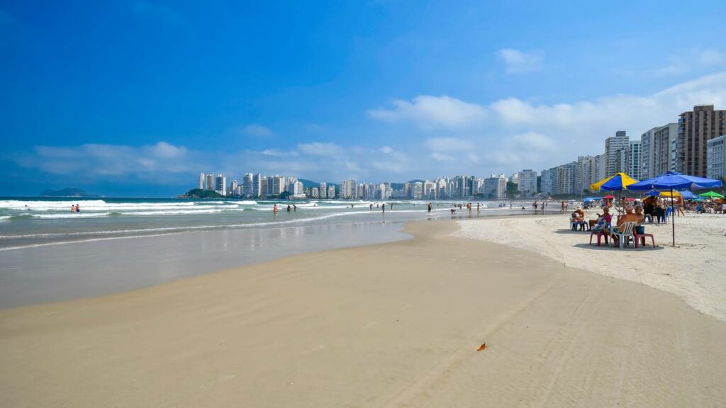 Praias e pontos turísticos da cidade devem ter grande aumento de pessoas - Créditos: depositphotos.com / vbacarin