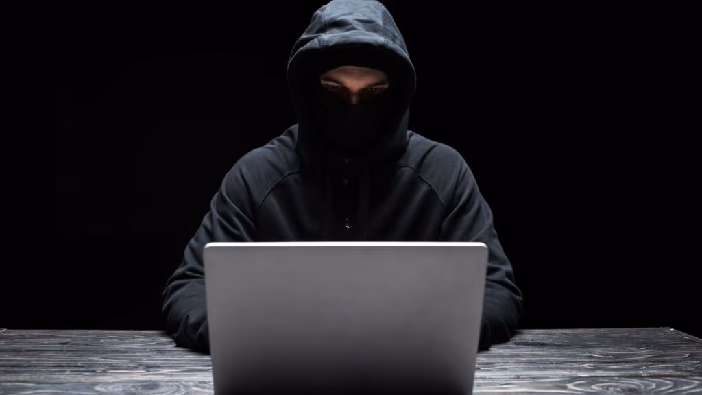 O perigo escondido nos perfis abertos que facilita golpes na internet