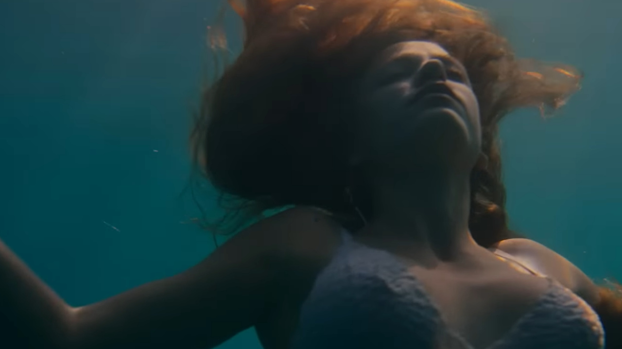 A série turca da Netflix que mistura romance, mistério e fantasia e virou febre no mundo todo