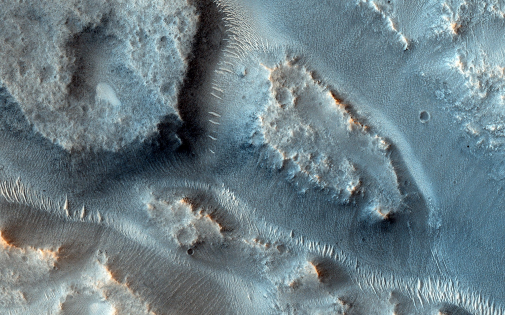 Sistemas de drenagem foram encontrados no solo de Marte pela sonda HiRise - NASA/JPL-Caltech/University of Arizona