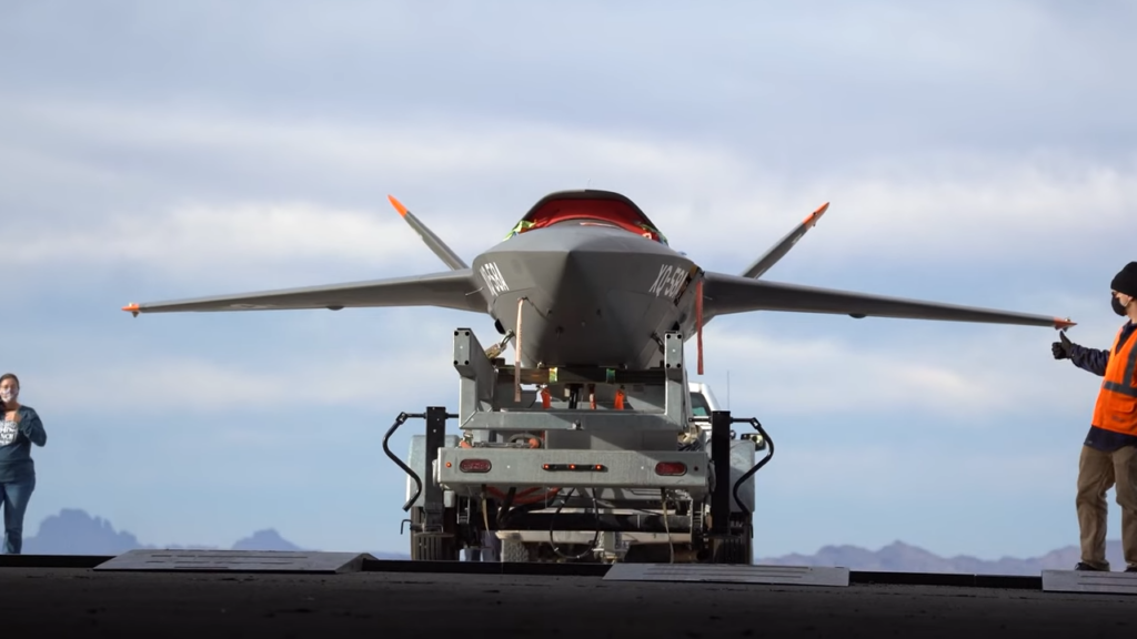 EUA ativam o XQ-58A Valkyrie e inauguram uma nova era do combate aéreo