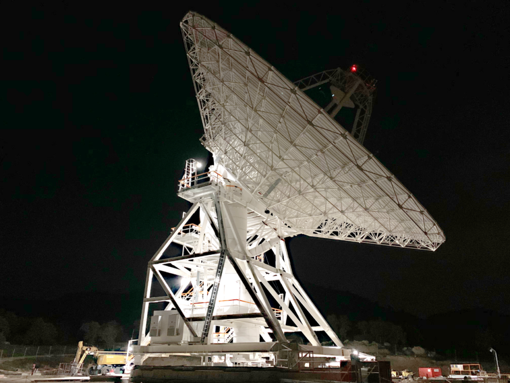 Um exemplo é o radiotelescópio encontrado em Madrid, contando com uma antena de 34 metros de diâmetro - NASA
