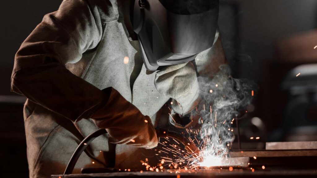 Adeus diploma: essas carreiras práticas estão pagando mais que muito graduado em 2026