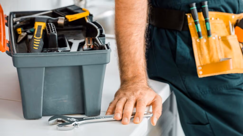 Essas 7 manutenções custam pouco, ninguém faz na hora certa e depois vira prejuízo