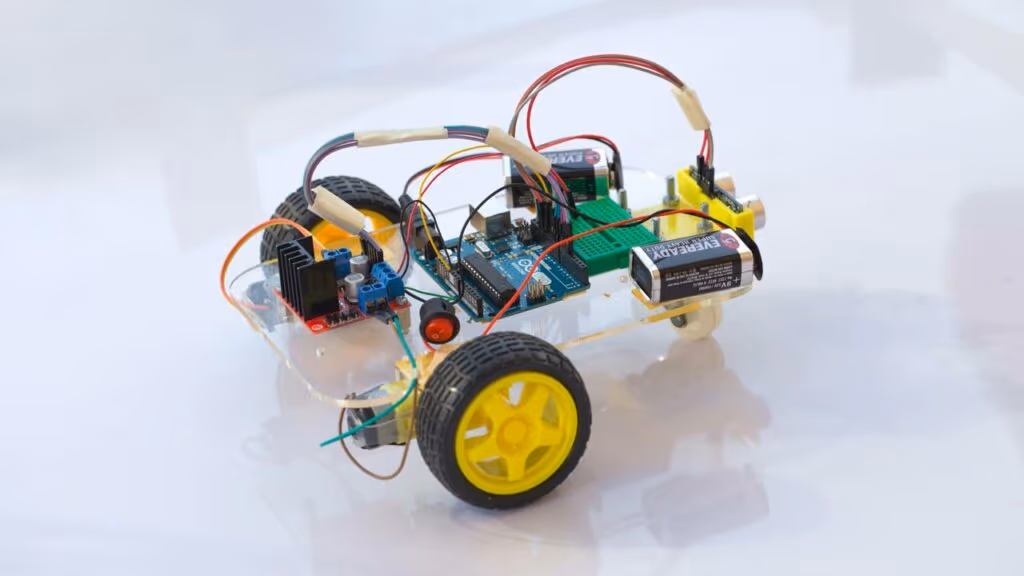 Cientistas criam o menor robô autônomo do mundo, menor que um grão de sal