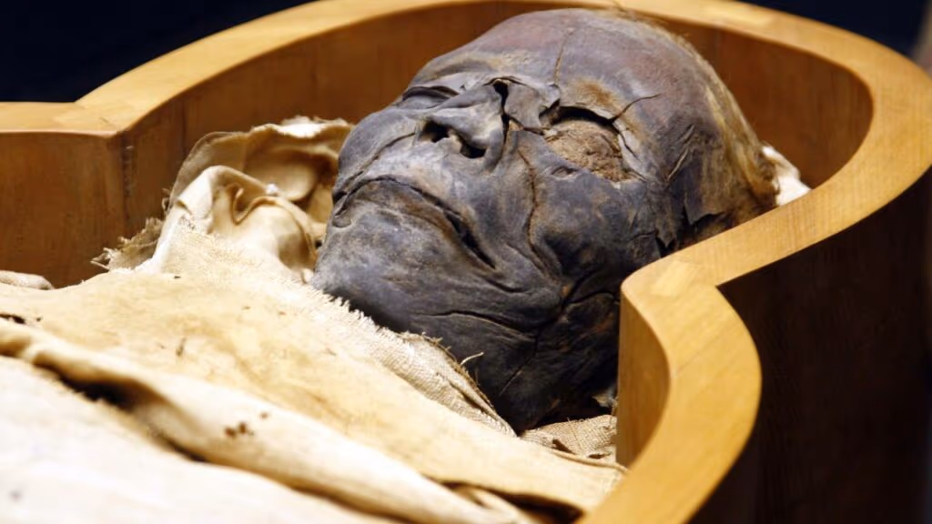 Múmia chinesa perfumada de 800 anos desafia a ciência moderna