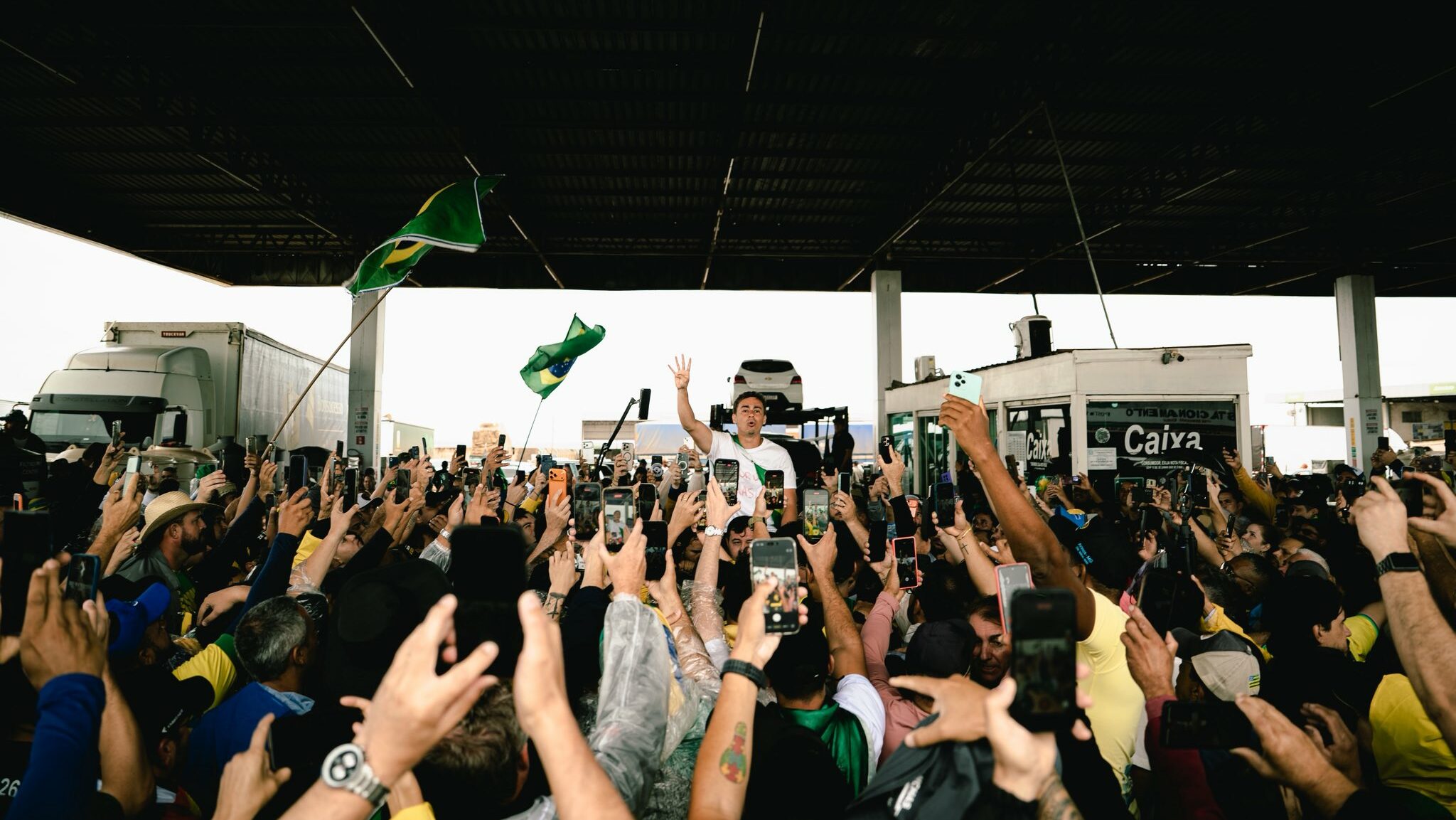 Petistas acionam PRF contra caminhada de Nikolas