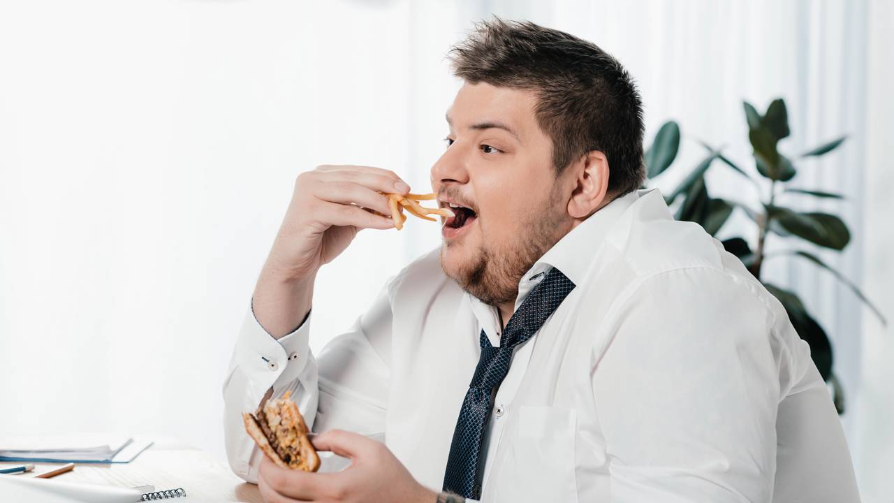 Cidade mais obesa do planeta revela rotina alimentar insana