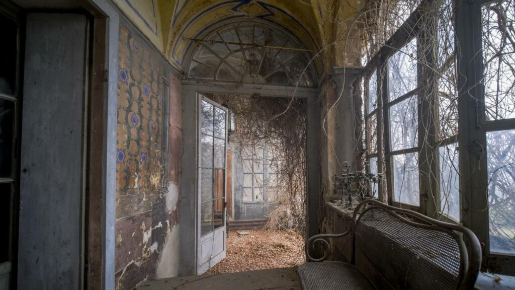 Por que ninguém quer viver nos antigos palácios das celebridades?