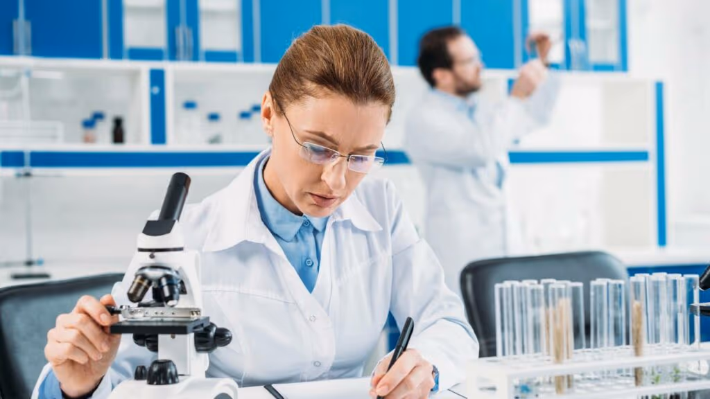 Cientista brasileira desenvolve a cura para a tetraplegia