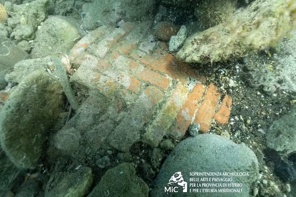 Arqueólogos encontram cidade romana submersa no Mediterrâneo