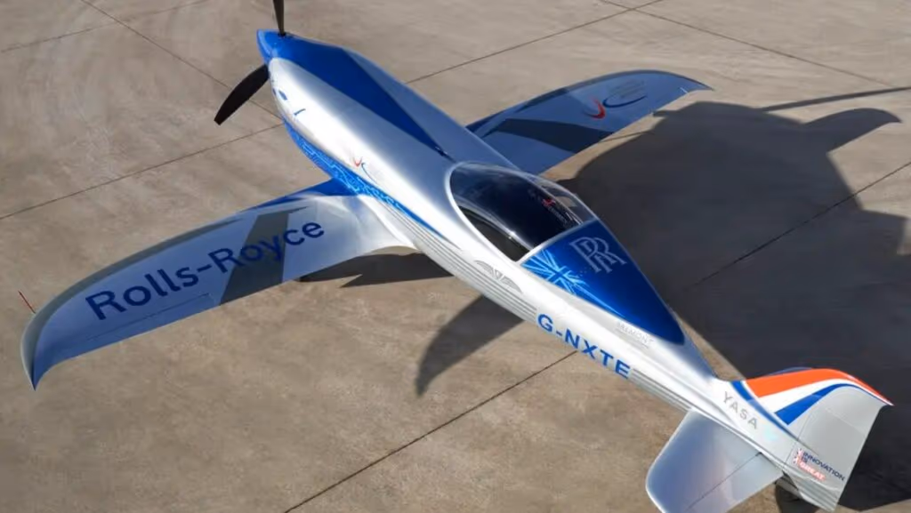 Avião elétrico da Rolls-Royce quebrou recordes de velocidade