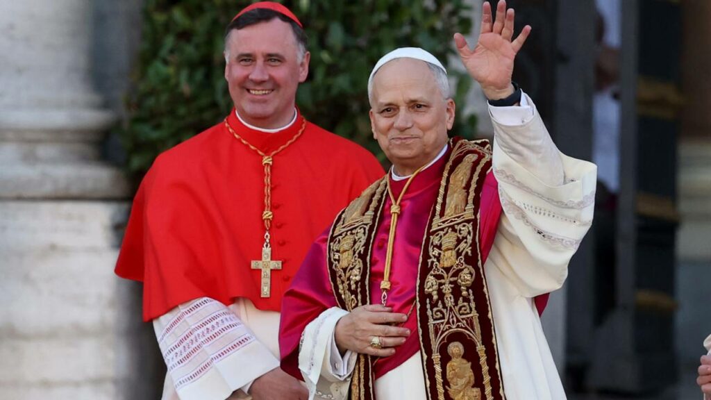 Papa Leão XIV bate o martelo e pede igreja unida