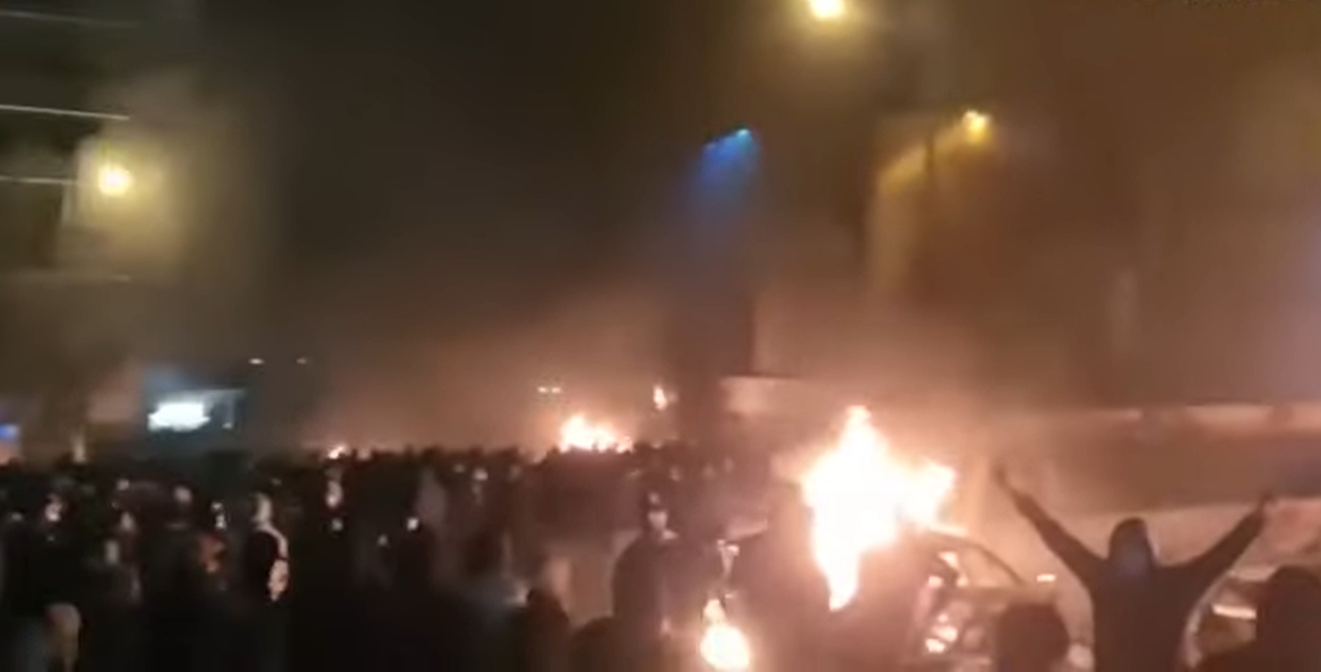 Khamenei culpa EUA por protestos e ameaça Trump