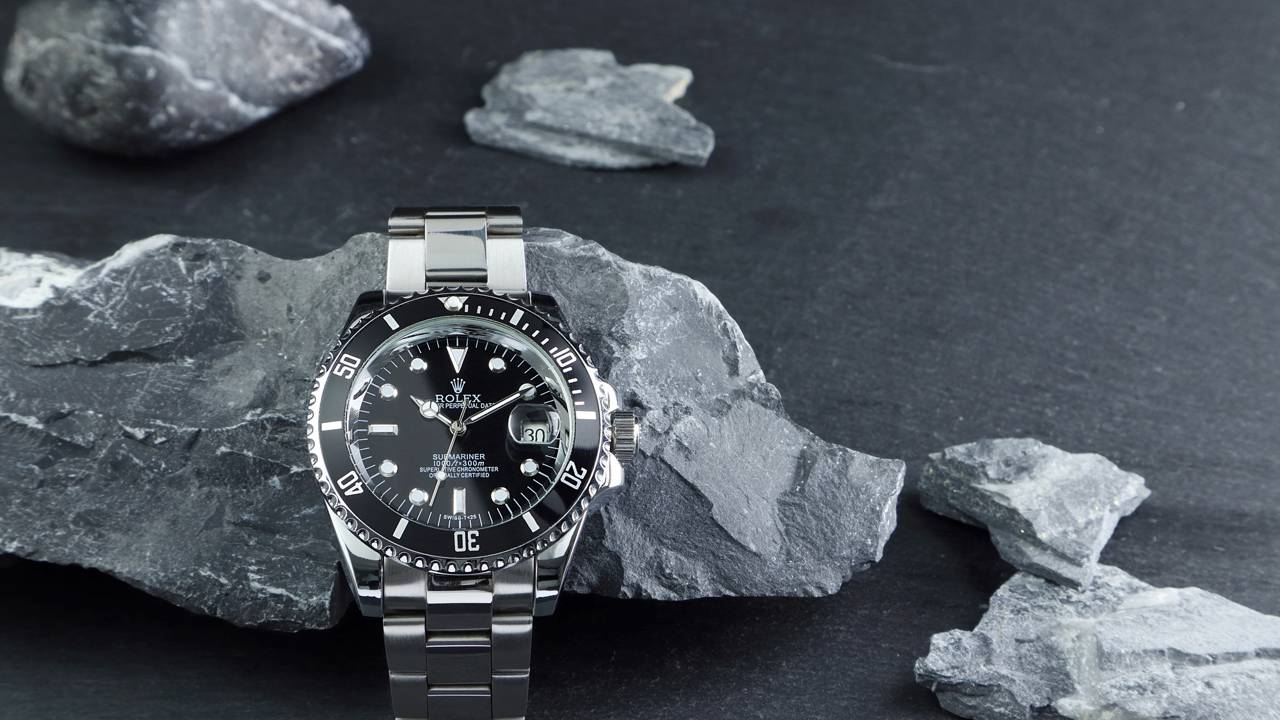 Esse relógio custa o mesmo que um apartamento inteiro e o motivo vai te deixar irritado