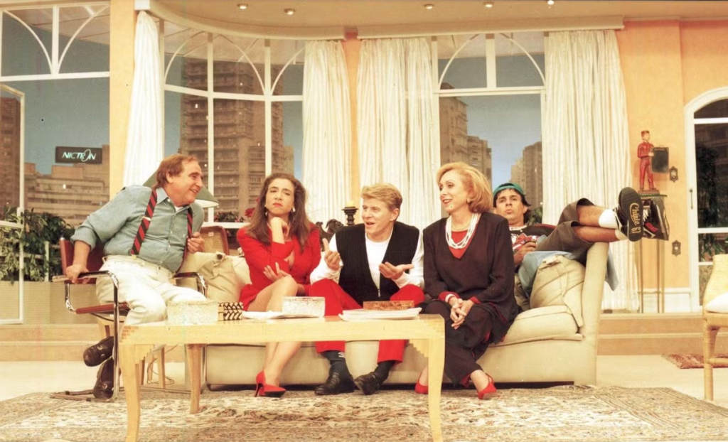 Elenco lamenta possível demolição do teatro da série Sai de Baixo