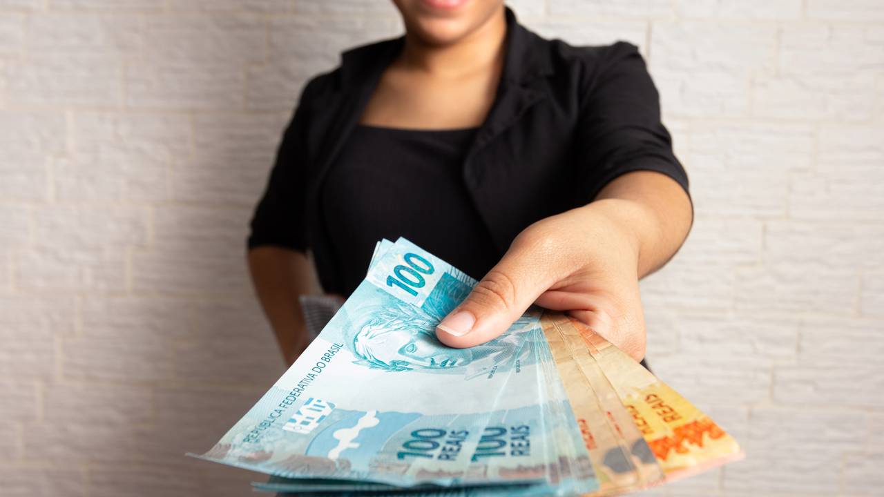 Essas profissões pouco faladas pagam bônus e comissões que podem mudar sua renda