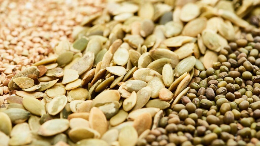 Sementes cont&eacute;m antioxidantes, gorduras boas e prote&iacute;nas - Cr&eacute;ditos: depositphotos.com / VadimVasenin