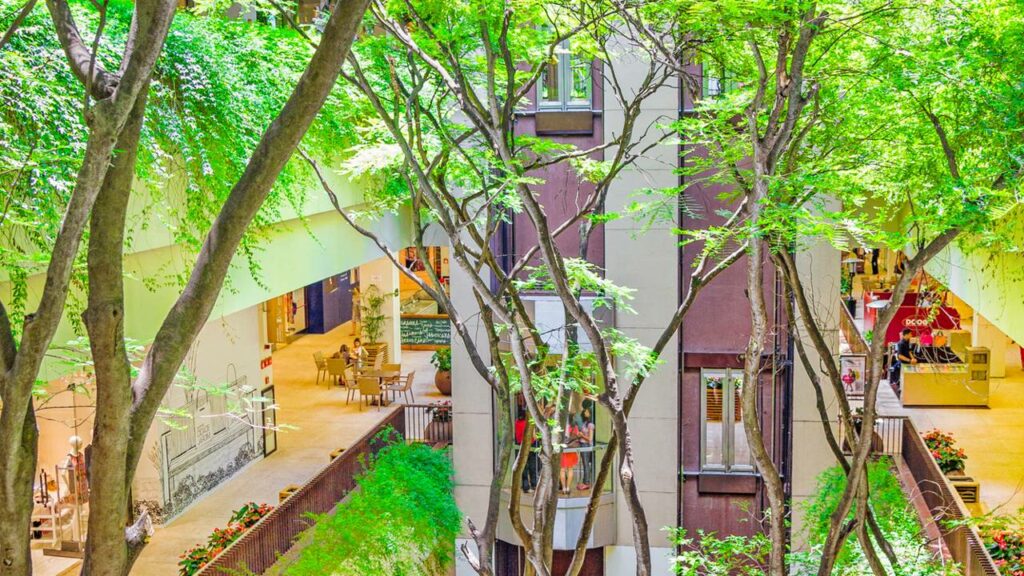 Por dentro do shopping mais caro do Brasil