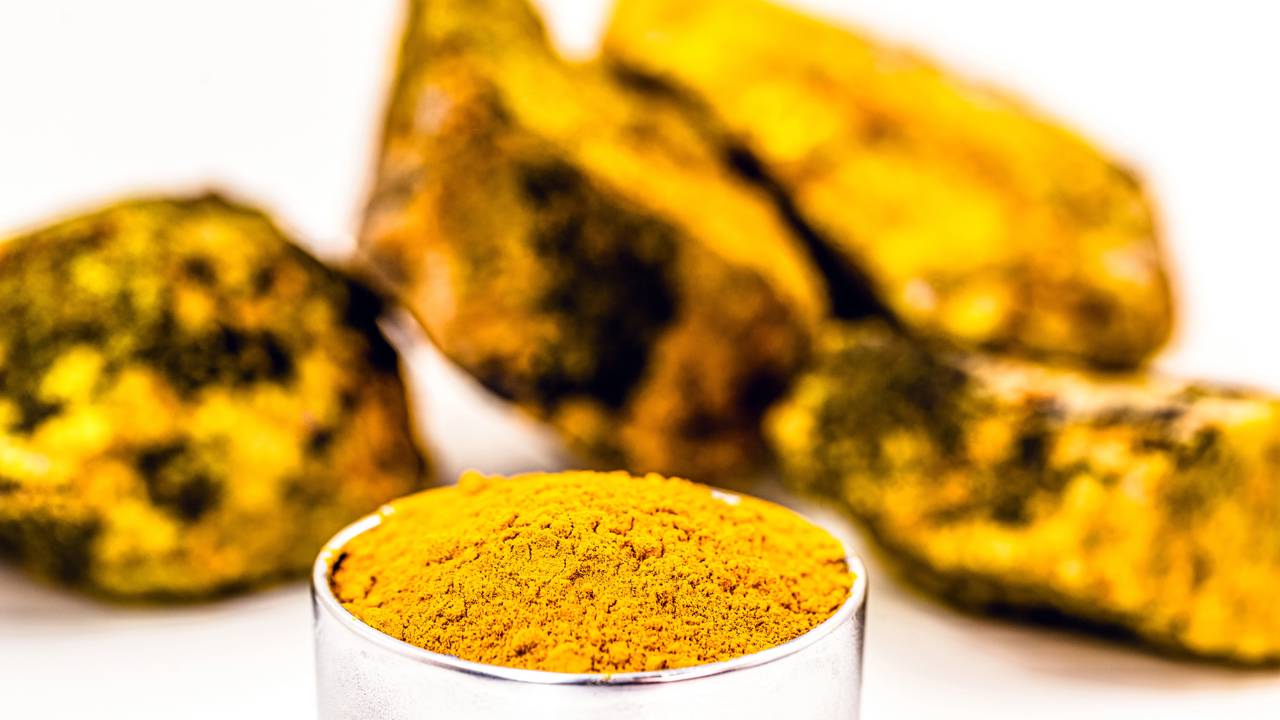 O que aconteceria se você tocasse em 1 quilo de urânio puro agora