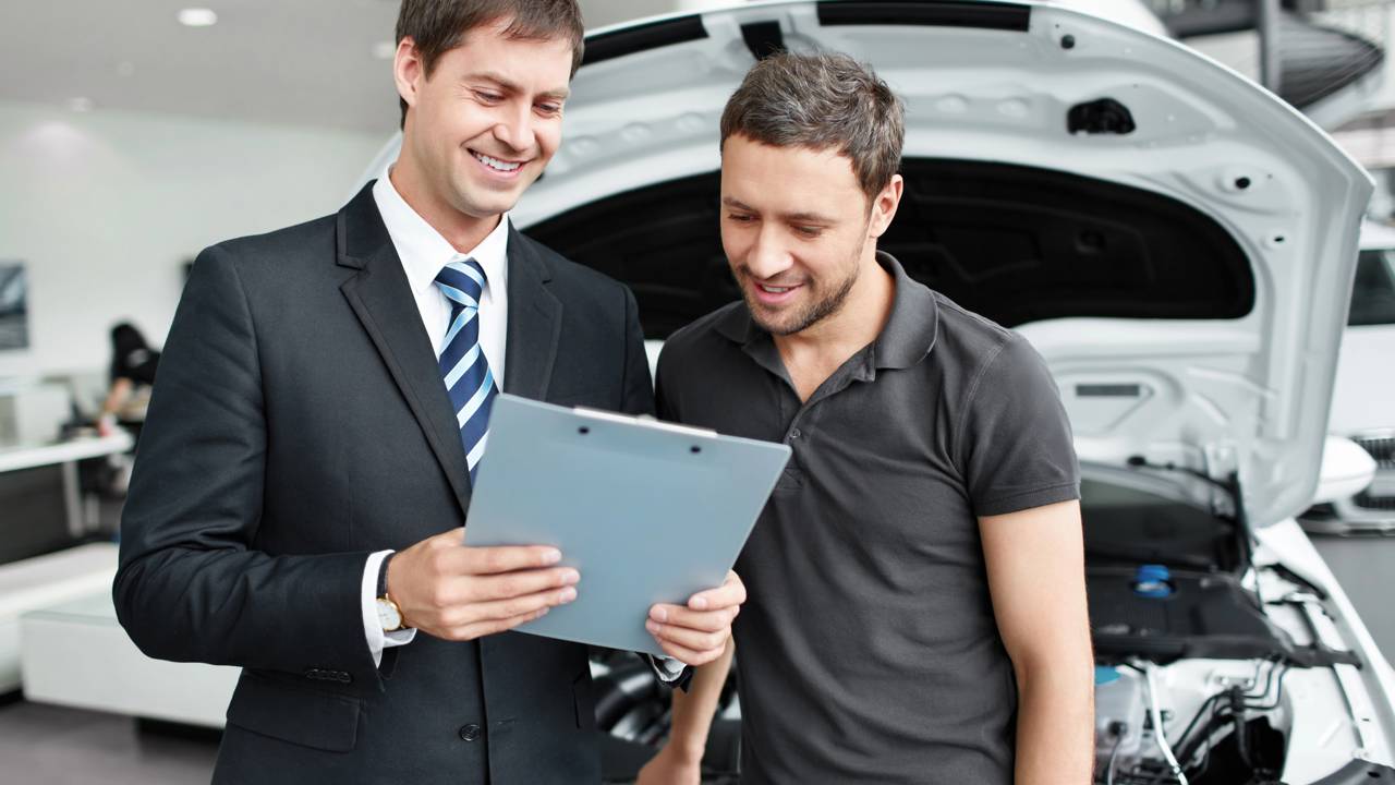 Profissões ideais para quem gosta de falar e negociar