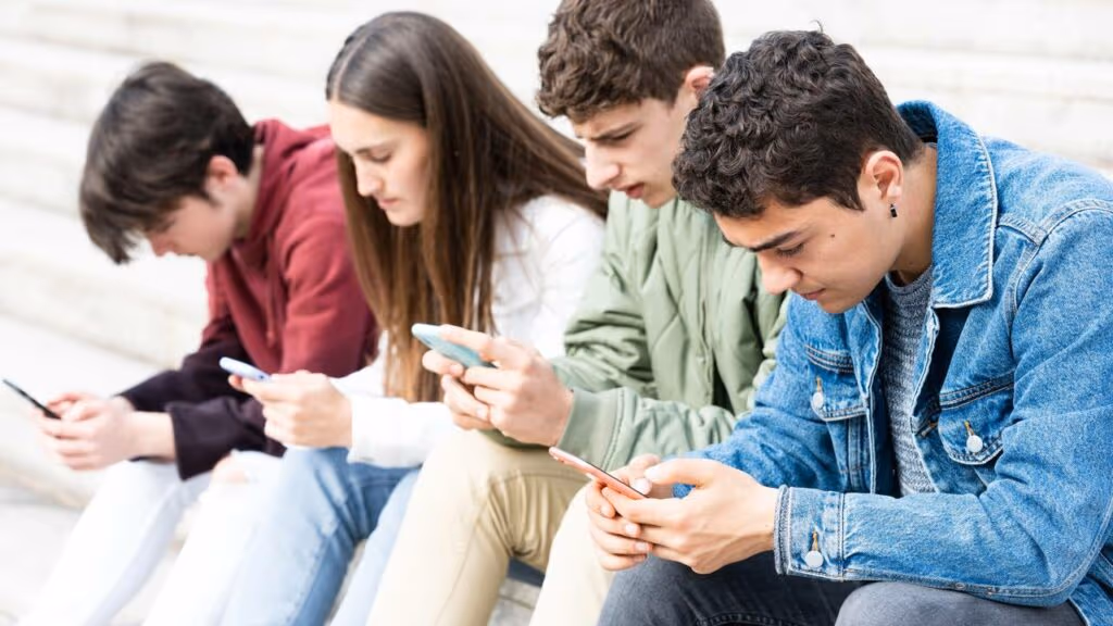 Como deixar o vício nas redes sociais e recuperar o controle do seu tempo no dia a dia