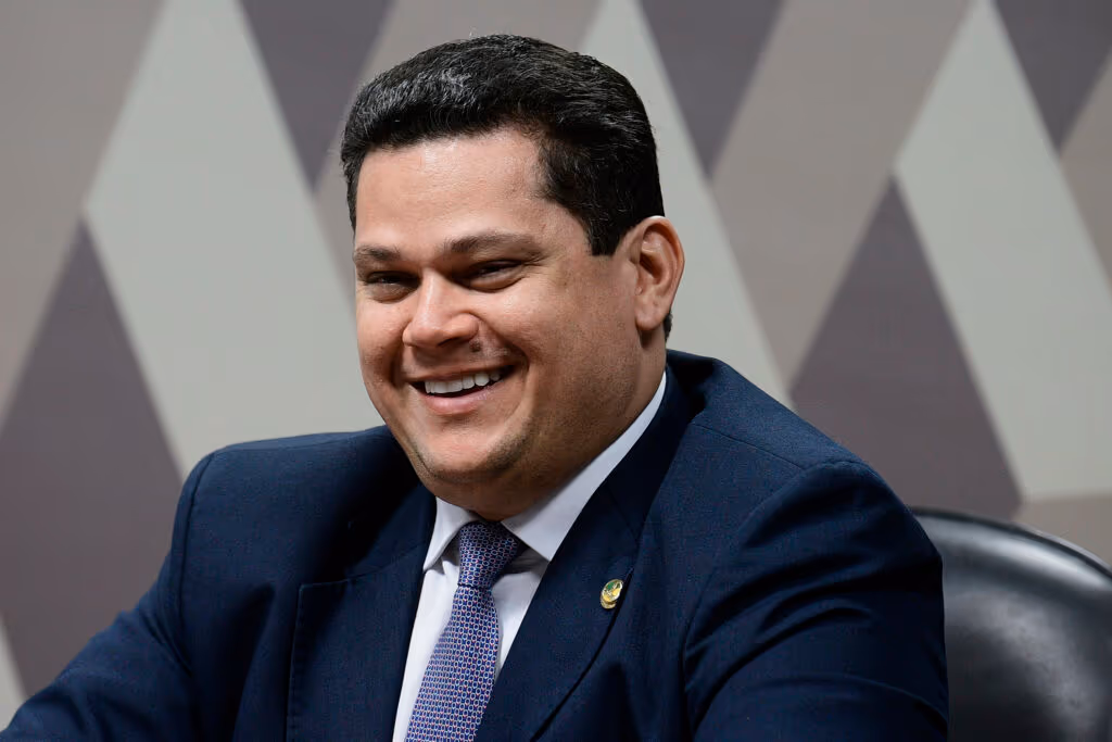 Crusoé: Por que Alcolumbre não vai pautar impeachment do STF