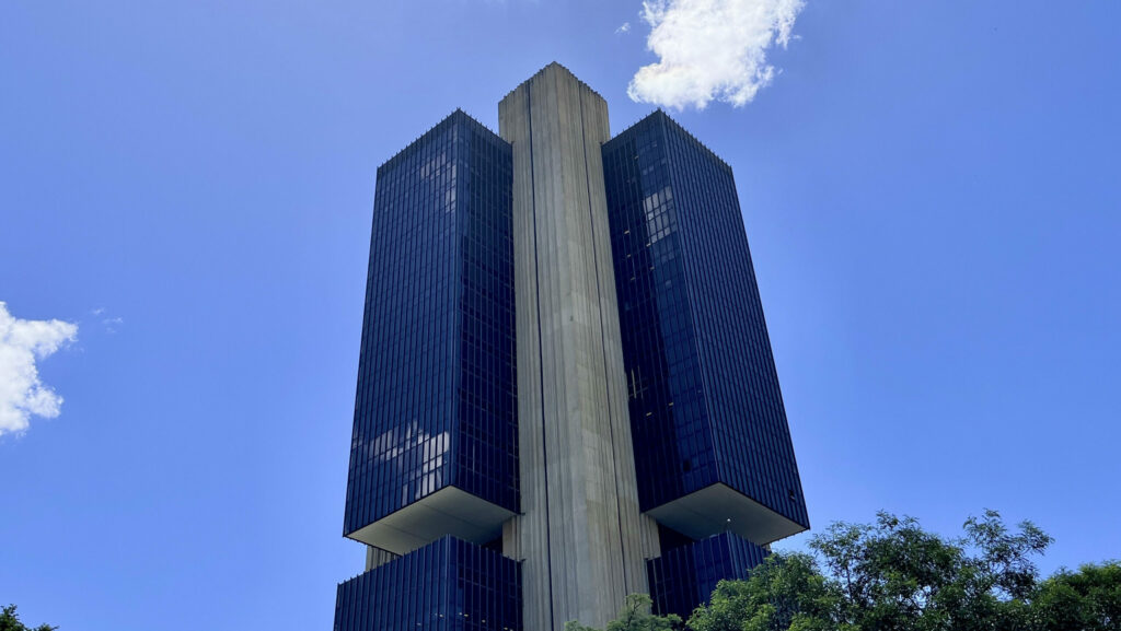 Como comprar seu primeiro carro sem cair na armadilha do financiamento
