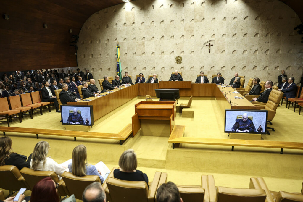 STF forma maioria para desbloquear emendas a suplentes de Eduardo e Ramagem