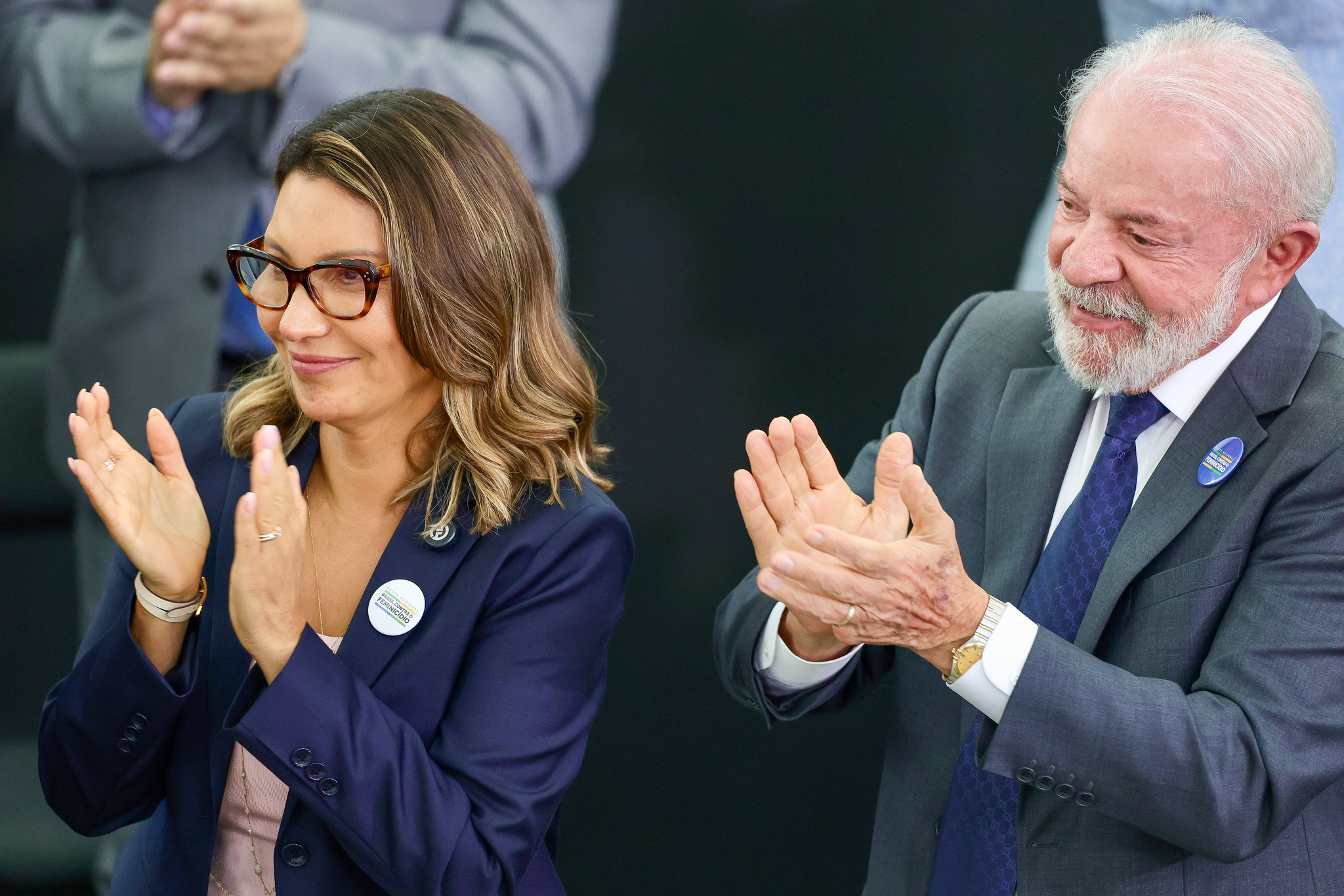 PL publica vídeos feitos por IA com Lula preso; PT vai ao TSE