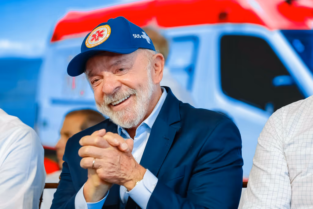 Crusoé: Lula se vangloria de recusar tornozeleira durante prisão