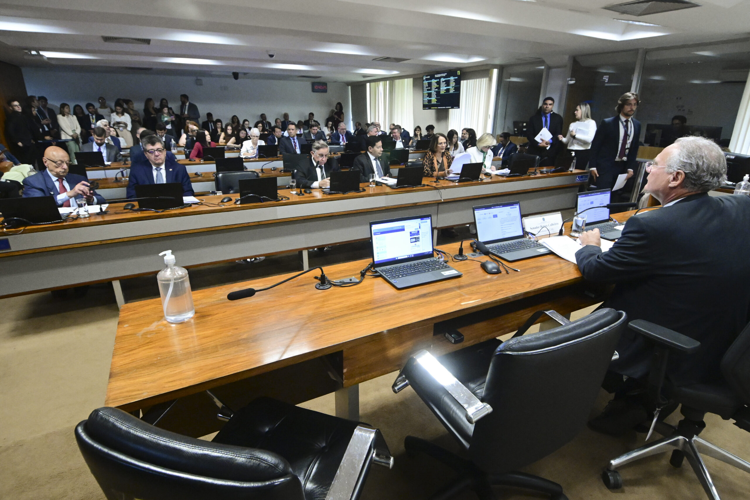 Licença-maternidade sem carência avança no Congresso