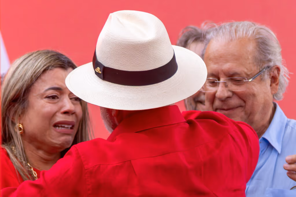 Crusoé: Quem Dirceu aponta como o futuro da esquerda no Brasil