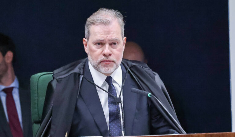 Toffoli abre a guarda do STF