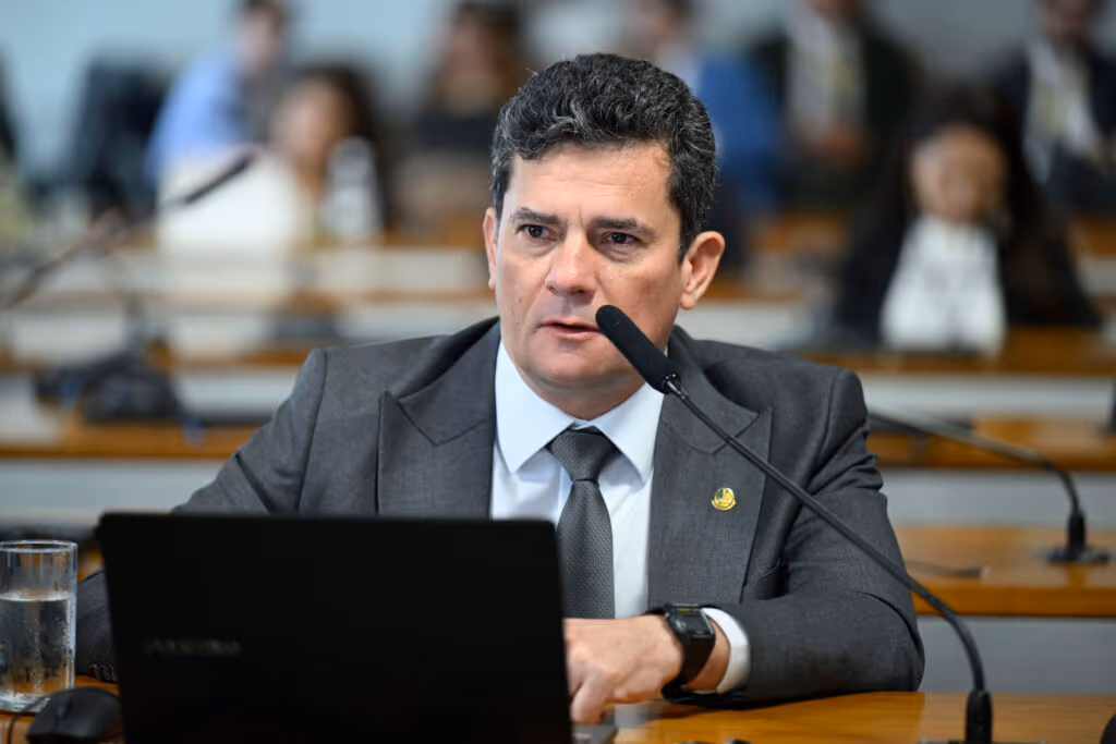 “Alento ao Brasil”, diz Moro sobre novo relator do caso Master
