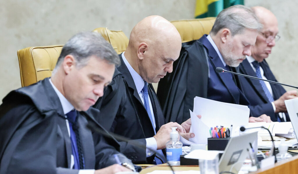 Sigilo seletivo no STF?